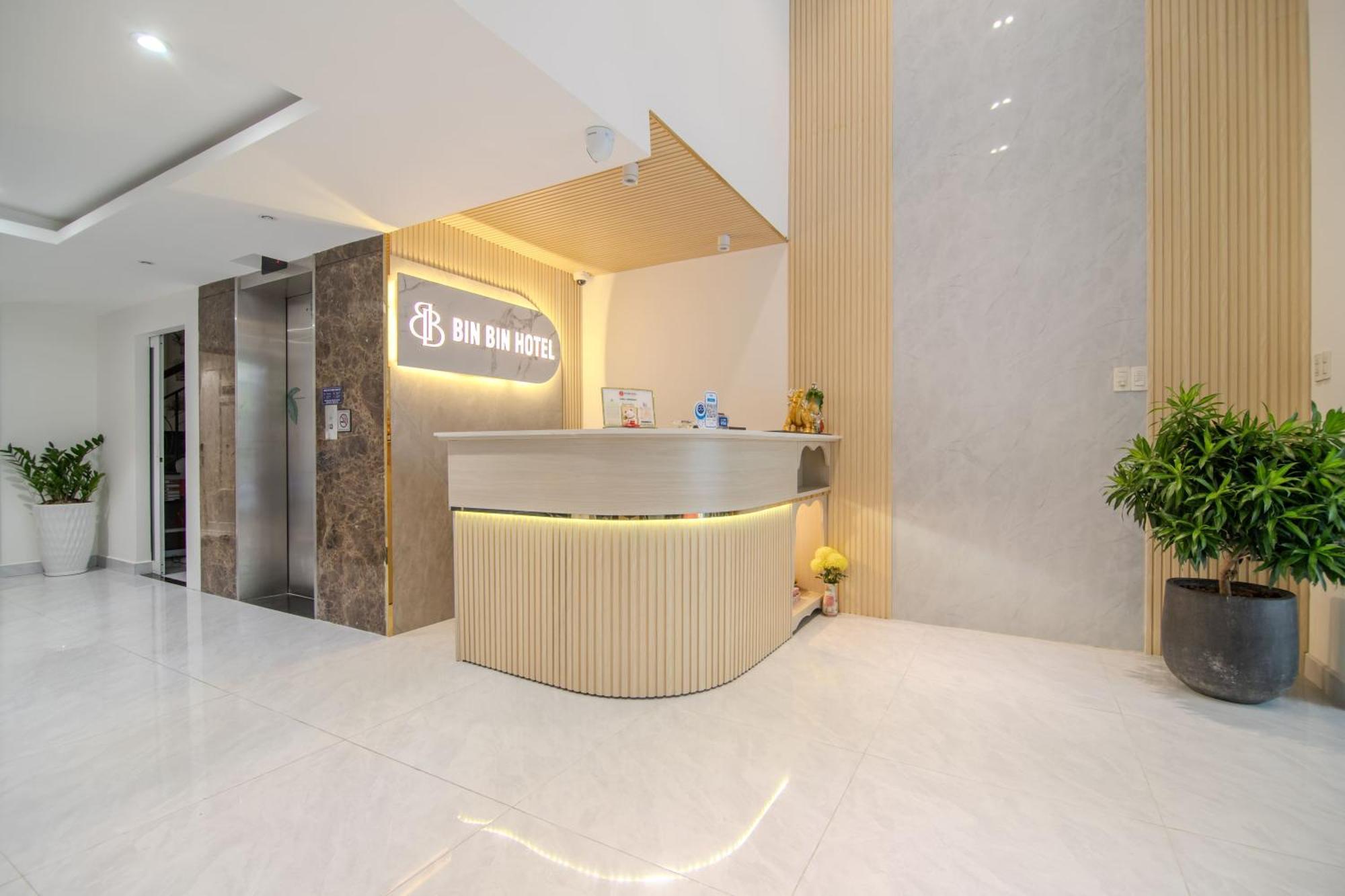 Bin Bin Hotel 6 - Near Secc D7 Ho Chi Minh-staden Exteriör bild